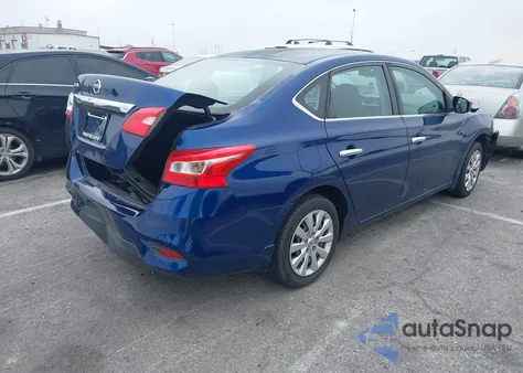 2017 Nissan Sentra S z USA, uszkodzony, nr VIN 3N1AB7AP1HY257997